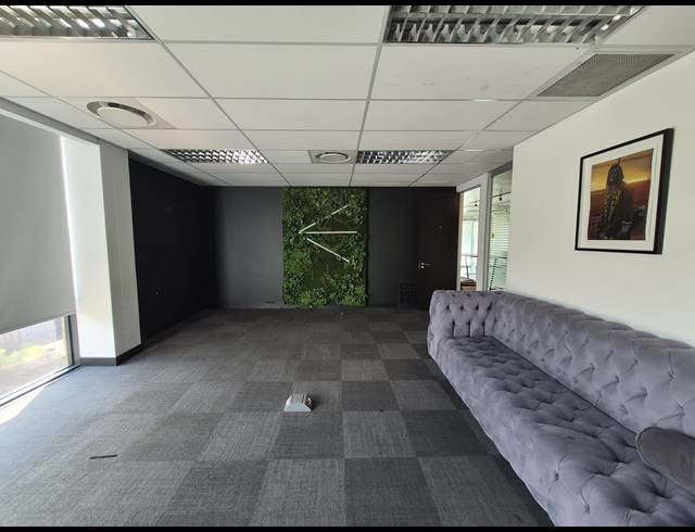 520M² OFFICE TO LET IN SANDTON CENTRAL